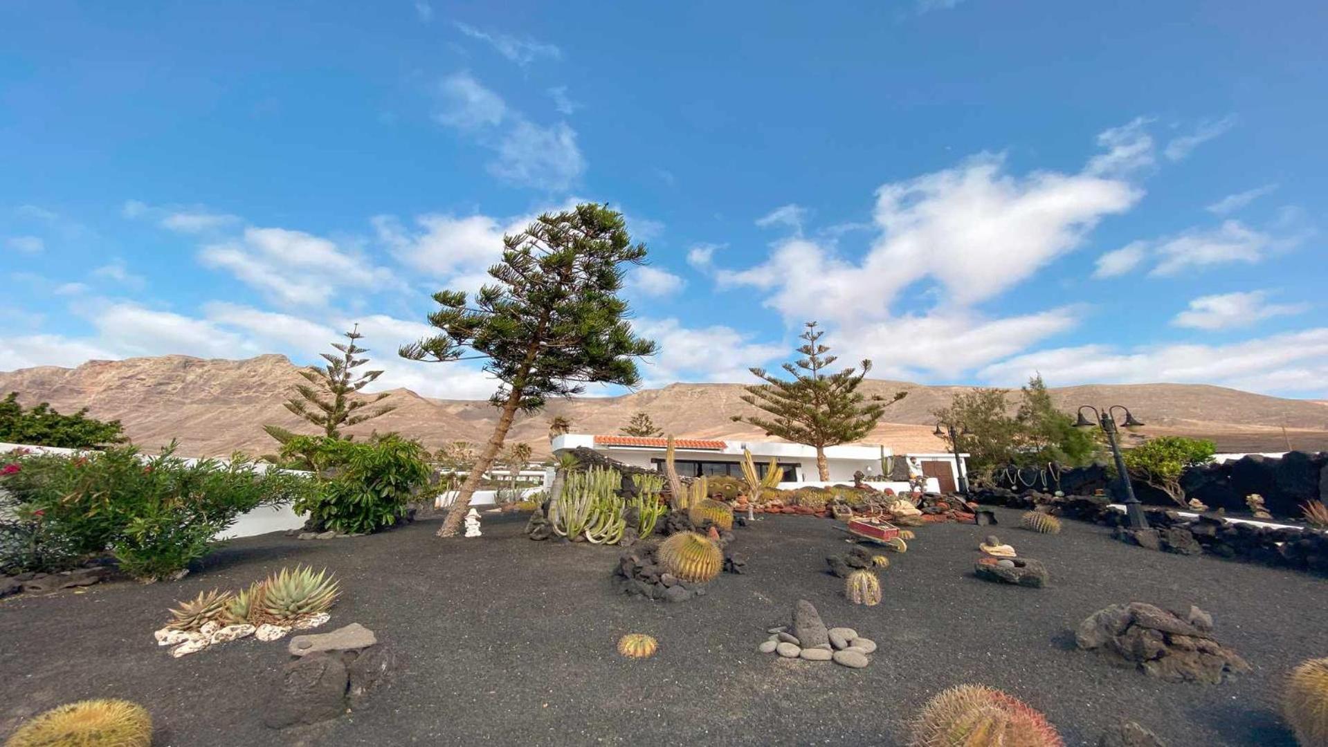 Bungalow Allende Famara Con Piscina Privada Y Ac Экстерьер фото