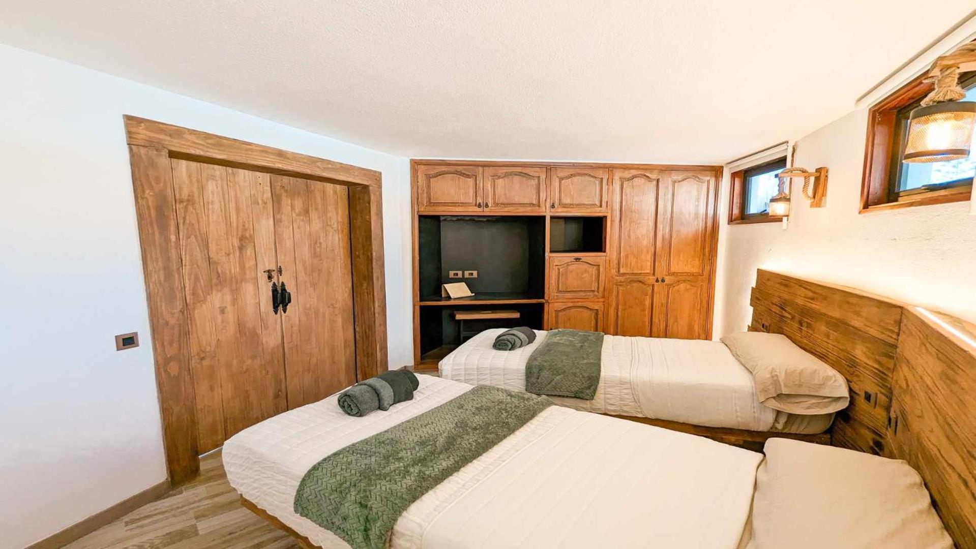 Bungalow Allende Famara Con Piscina Privada Y Ac Экстерьер фото